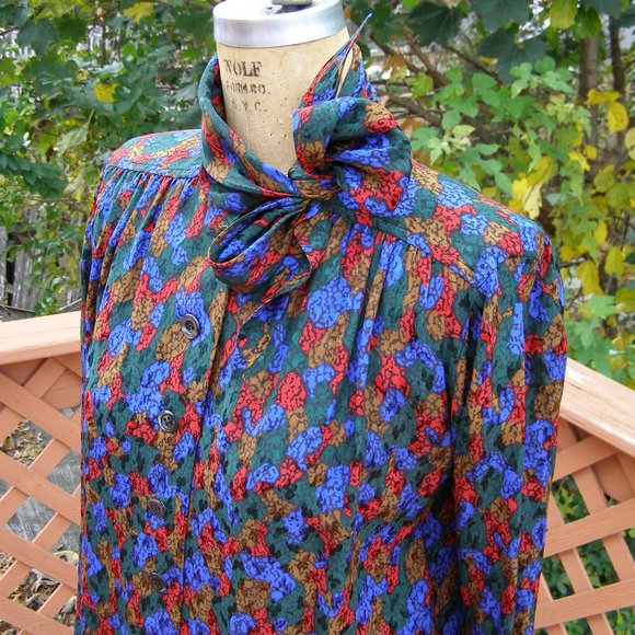 🗼💖 RARE Yves Saint Laurent Silk blouse Size 38 - Picture 3 of 12